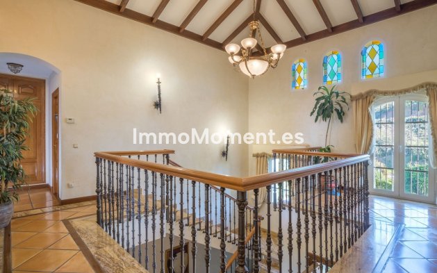 Reventa - Villa - Marbella - Altos de los Monteros
