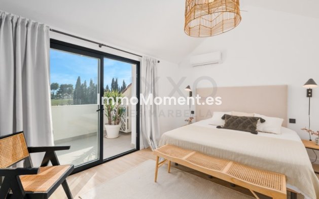 Resale - Townhouse - Marbella - Nueva Andalucía