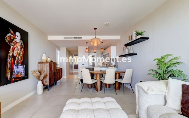 Resale - Apartment - Benalmadena - Benalmadena Centro