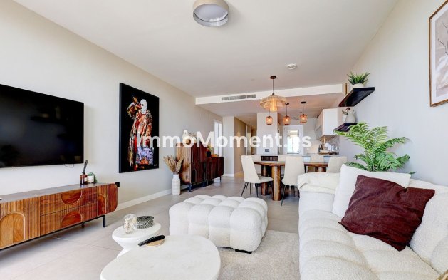 Resale - Apartment - Benalmadena - Benalmadena Centro