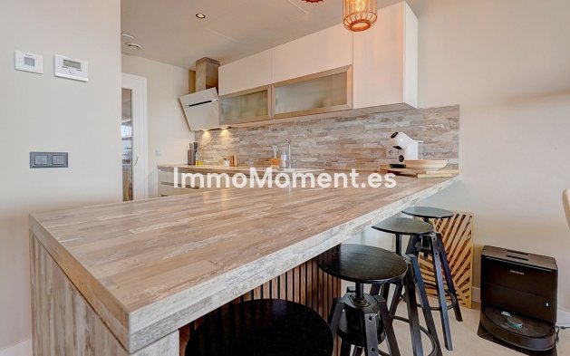 Resale - Apartment - Benalmadena - Benalmadena Centro