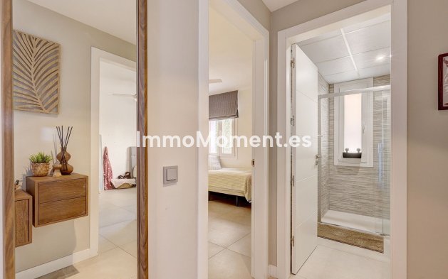 Resale - Apartment - Benalmadena - Benalmadena Centro