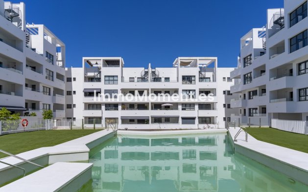 Reventa - Apartamento - Estepona  - Estepona Centro