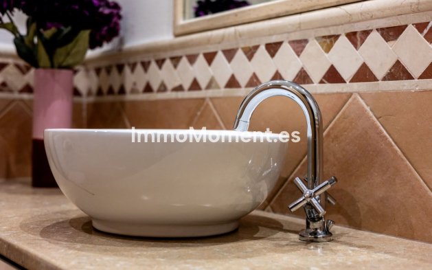 Resale - Apartment - Marbella - Marbella Centro