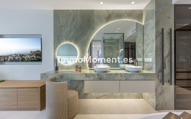 Resale - Apartment - Estepona - New Golden Mile