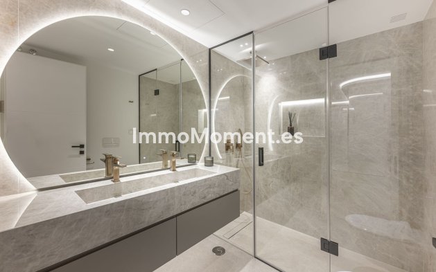 Resale - Apartment - Estepona - New Golden Mile