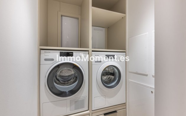 Resale - Apartment - Estepona - New Golden Mile