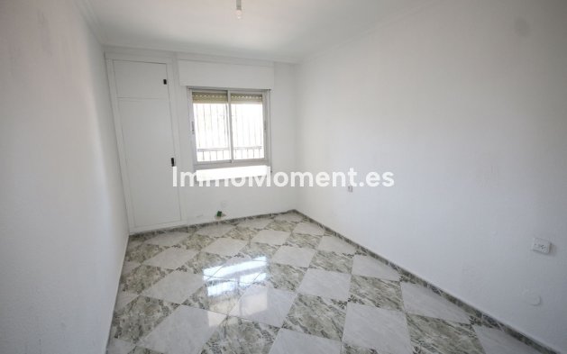 Resale - Apartment - Málaga - Málaga Centro