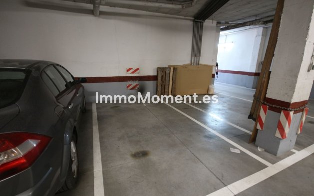 Resale - Apartment - Málaga - Málaga Centro