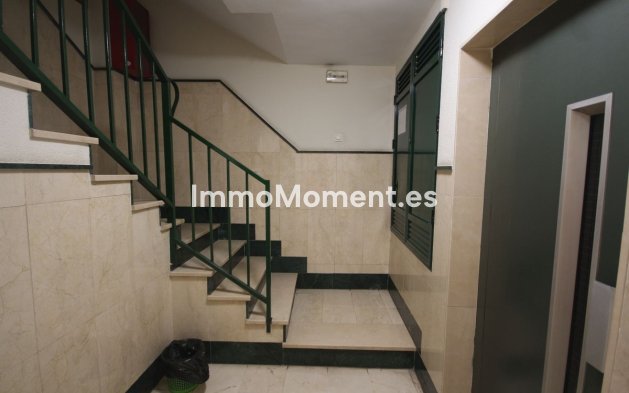Resale - Apartment - Málaga - Málaga Centro