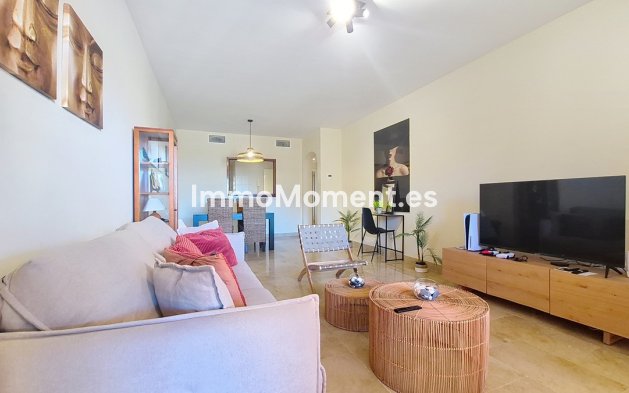 Resale - Apartment - Manilva - La Duquesa
