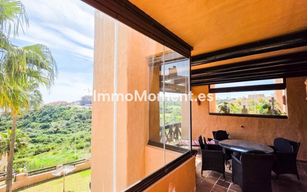 Resale - Apartment - Manilva - La Duquesa