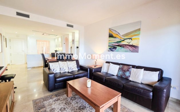 Resale - Apartment - Manilva - La Duquesa