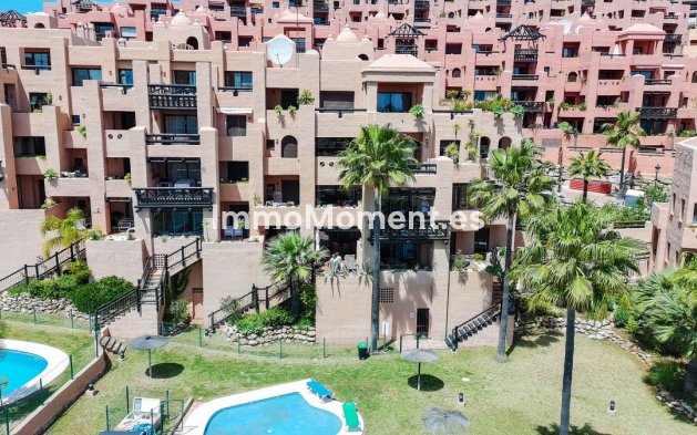 Resale - Apartment - Manilva - La Duquesa