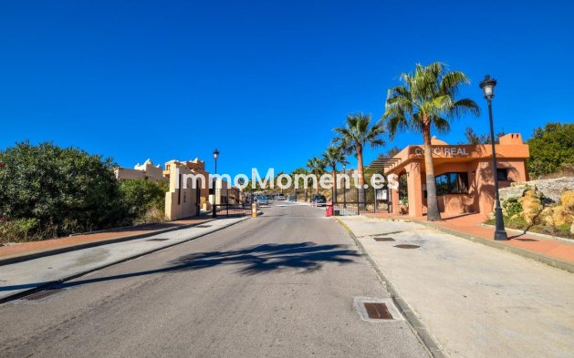 Resale - Apartment - Manilva - La Duquesa