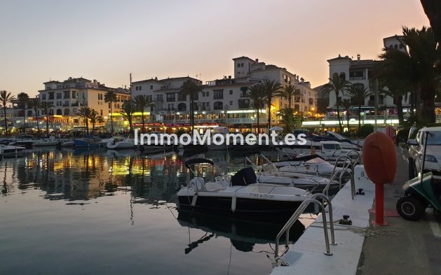 Resale - Apartment - Manilva - La Duquesa