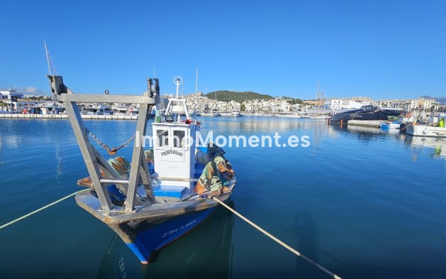 Resale - Apartment - Manilva - La Duquesa