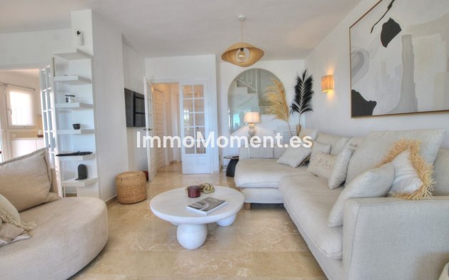 Resale - Villa - Mijas - El Chaparral