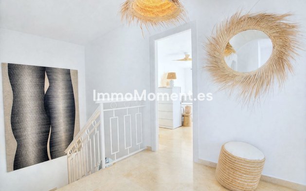 Resale - Villa - Mijas - El Chaparral