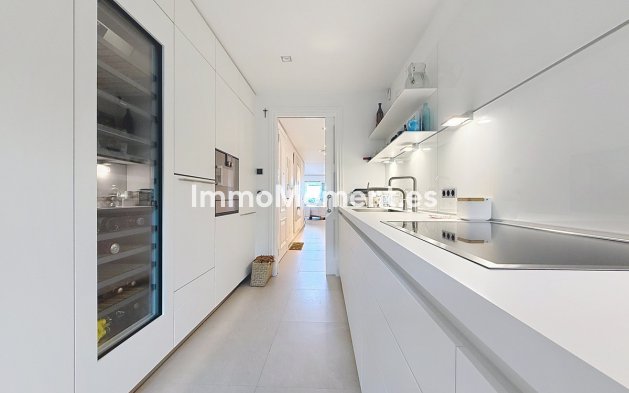 Bestaande woning - Appartement - Estepona  - Estepona Centro