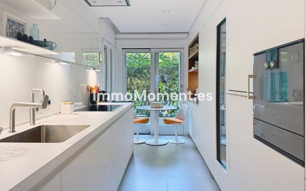 Bestaande woning - Appartement - Estepona  - Estepona Centro