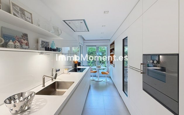 Bestaande woning - Appartement - Estepona  - Estepona Centro