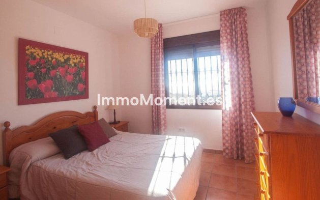 Bestaande woning - Villa - Estepona  - Estepona Centro