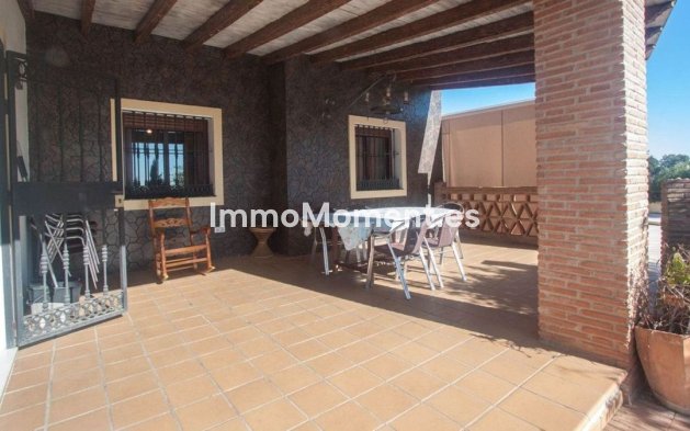 Bestaande woning - Villa - Estepona  - Estepona Centro