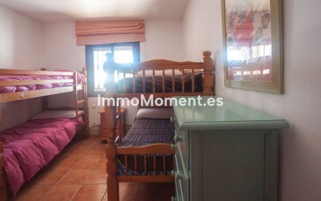 Bestaande woning - Villa - Estepona  - Estepona Centro