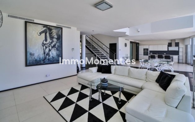 Resale - Villa - Marbella - Sierra Blanca