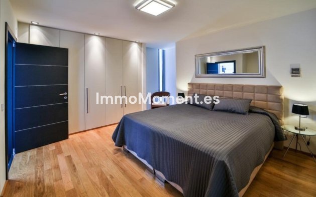 Resale - Villa - Marbella - Sierra Blanca