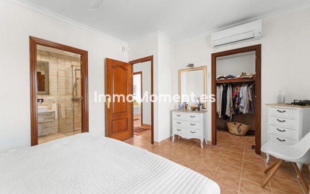 Resale - Villa - Mijas - Mijas Centro