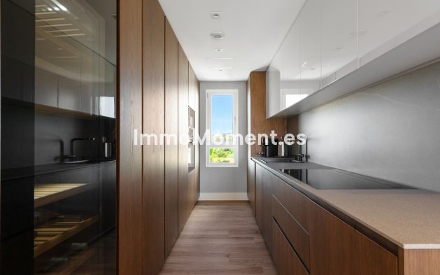 Wiederverkauf - Wohnung - Sotogrande - Sotogrande Puerto