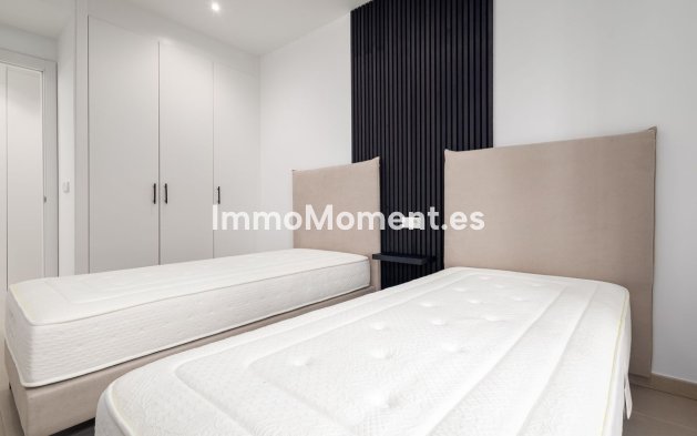 Resale - Apartment - Estepona - New Golden Mile