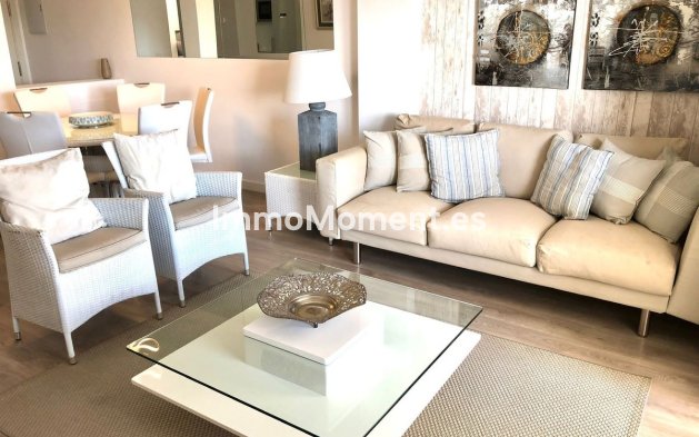 Revente - Appartement - Marbella - Nueva Andalucía