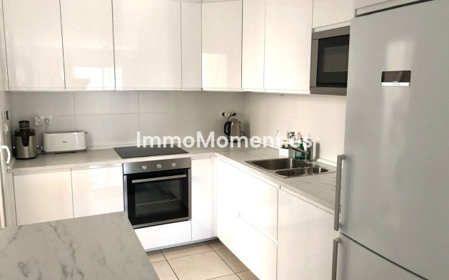 Revente - Appartement - Marbella - Nueva Andalucía