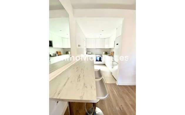 Revente - Appartement - Marbella - Nueva Andalucía