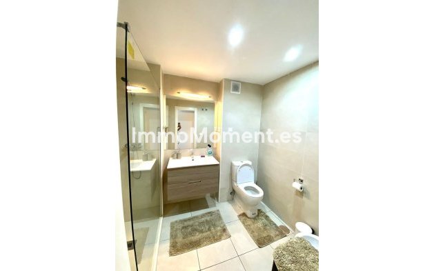 Revente - Appartement - Marbella - Nueva Andalucía