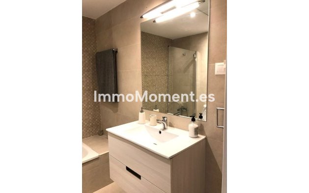 Revente - Appartement - Marbella - Nueva Andalucía