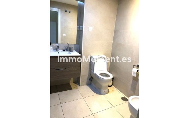 Revente - Appartement - Marbella - Nueva Andalucía
