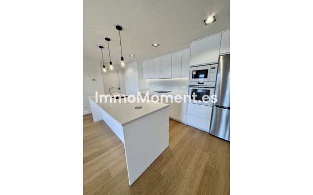 Wiederverkauf - Wohnung - Marbella - San Pedro de Alcántara