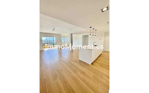 Wiederverkauf - Wohnung - Marbella - San Pedro de Alcántara