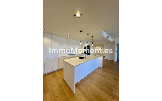 Wiederverkauf - Wohnung - Marbella - San Pedro de Alcántara