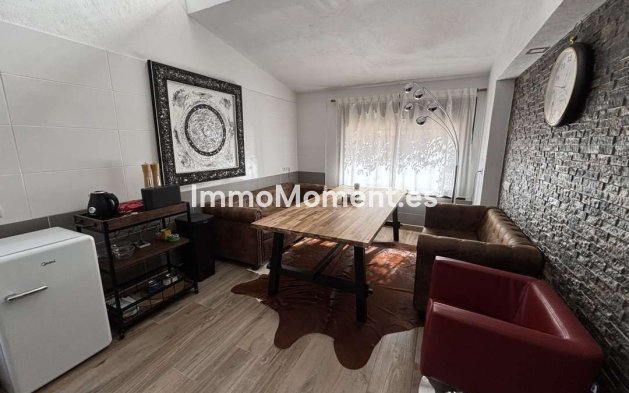 Wiederverkauf - Villa - Marbella - Marbella Centro