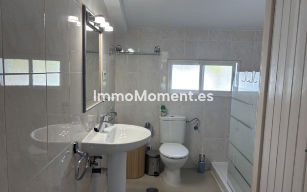 Wiederverkauf - Villa - Marbella - Marbella Centro