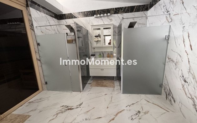 Wiederverkauf - Villa - Marbella - Marbella Centro