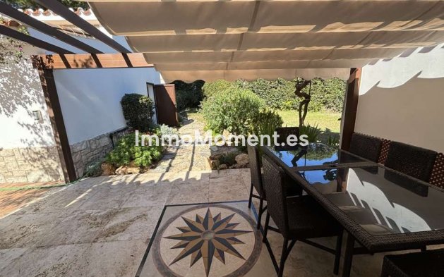 Wiederverkauf - Villa - Marbella - Marbella Centro