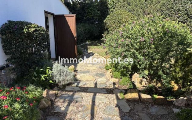 Wiederverkauf - Villa - Marbella - Marbella Centro