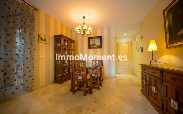 Resale - Apartment - Marbella - El Rosario