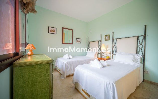 Resale - Apartment - Marbella - El Rosario